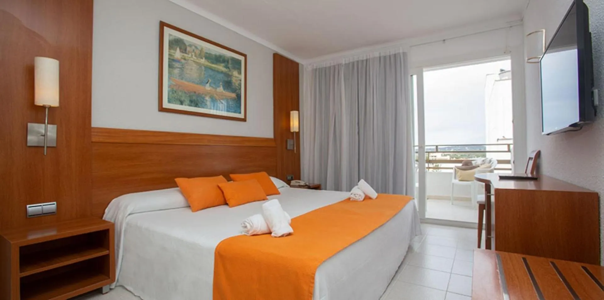 O7 Colombo Hotel S'Illot