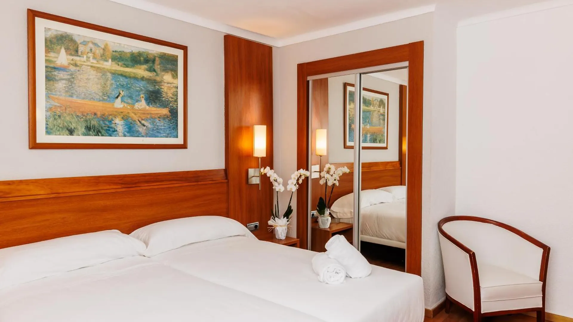 O7 Colombo Hotel S'Illot