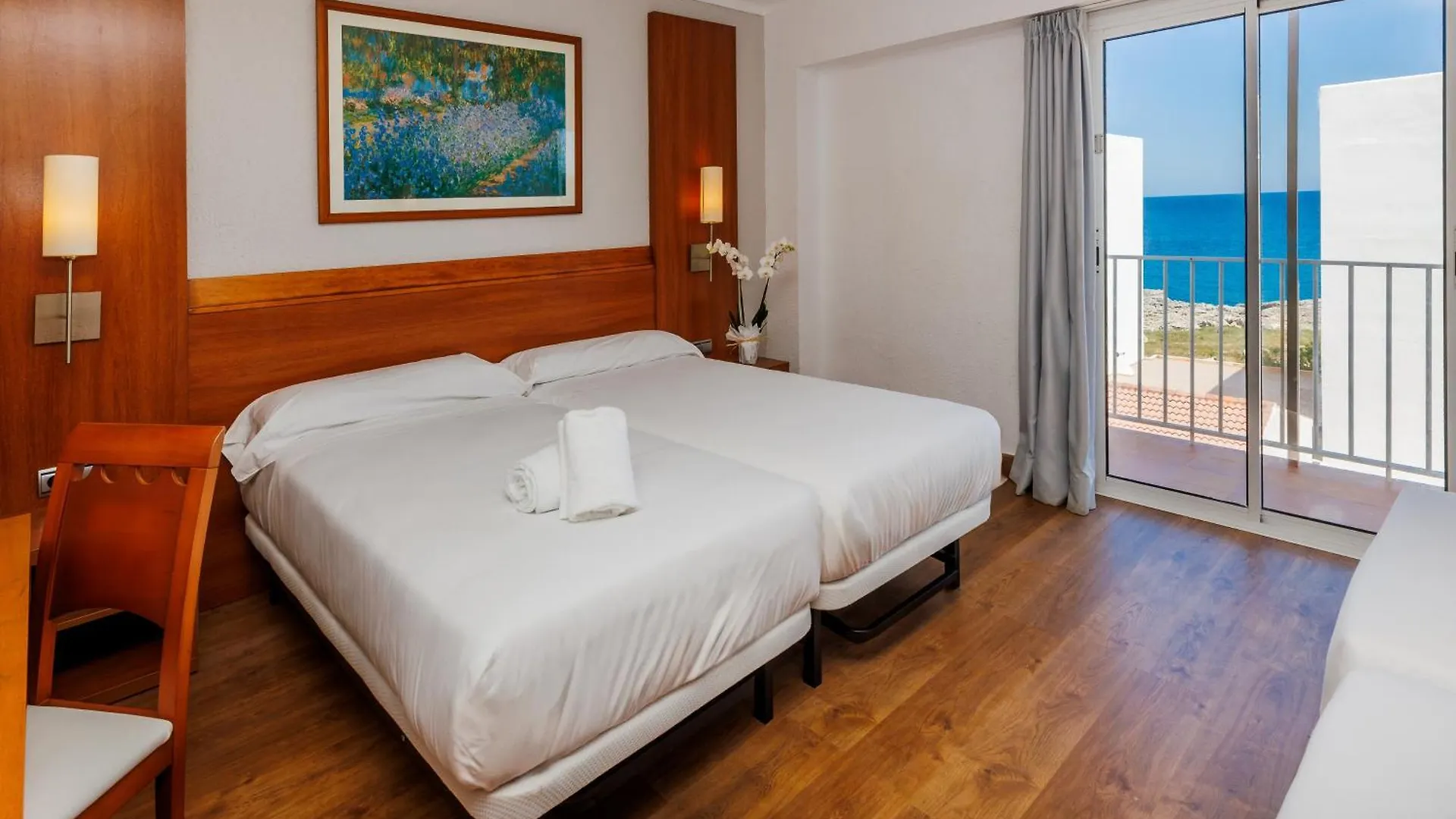 Hotel O7 Colombo S'Illot