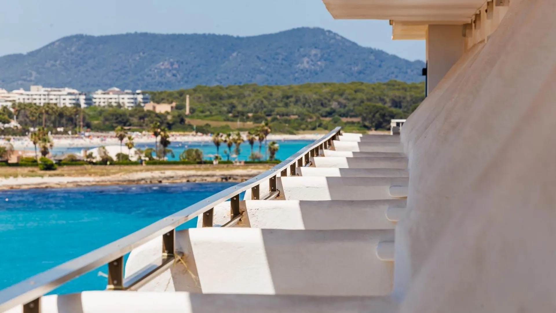 Hotel O7 Colombo S'Illot   S'Illot (Mallorca)