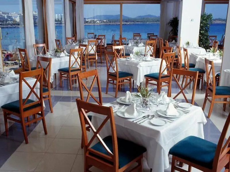 O7 Colombo Hotel S'Illot  Espanha
